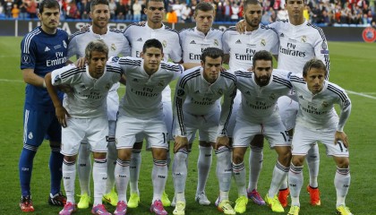 -东契奇父亲身份首次公开露面，引爆社交媒体，东契奇 父母