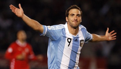 -篮球赛事视频解说质量显著提升，篮球赛解析