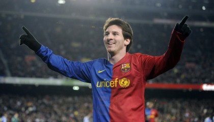 -_全民健身：业余网球热潮带动城市活力_，网球健身效果