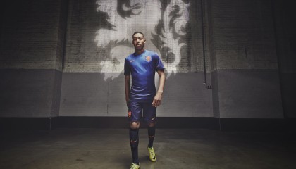 -绝杀“欧冠战神”献祭：那一腿让天下为之一震，欧冠赛场上的绝杀