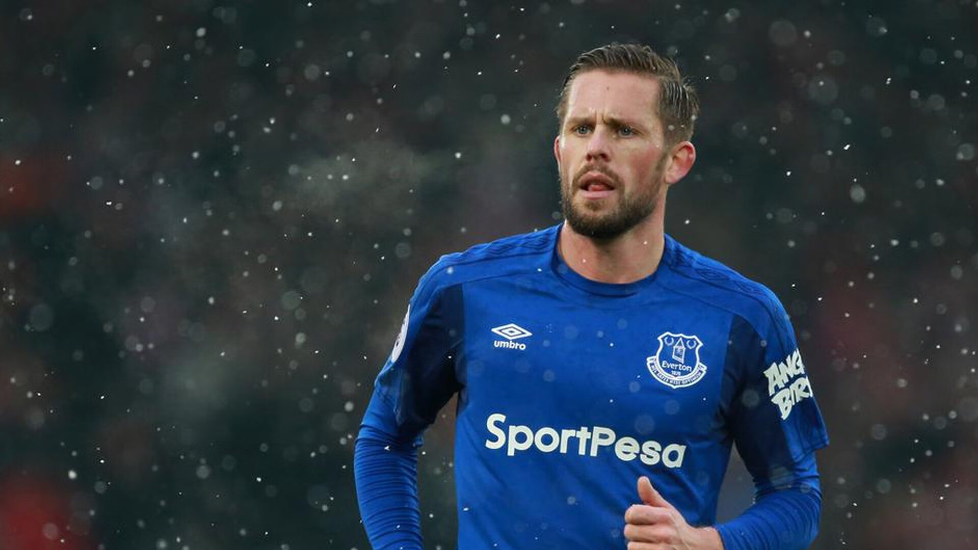 球迷自制“燃爆”短视频:最佳精彩瞬间你看过几个?,自创球员